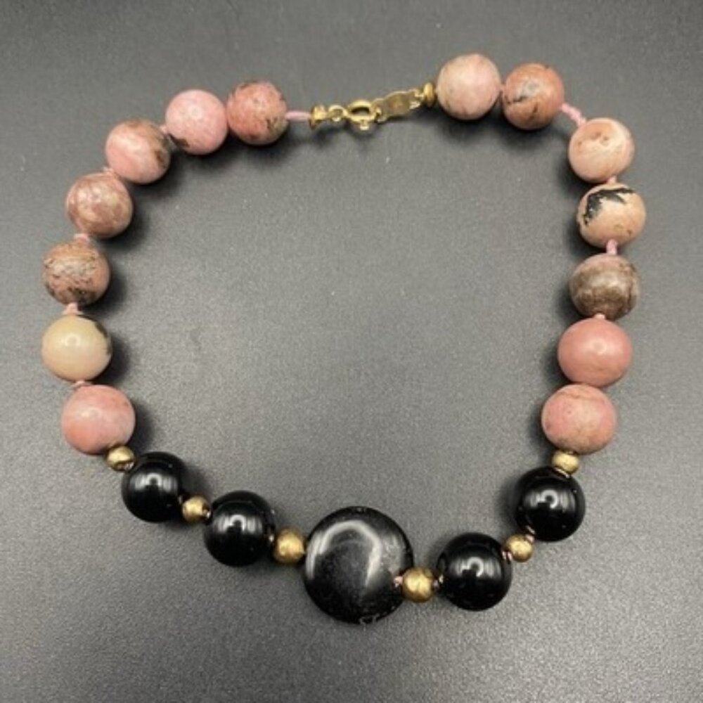 Vintage Rhodonite Onyx Beaded Bracelet 14k Gold Findings 8" Pink Black Hand Knot